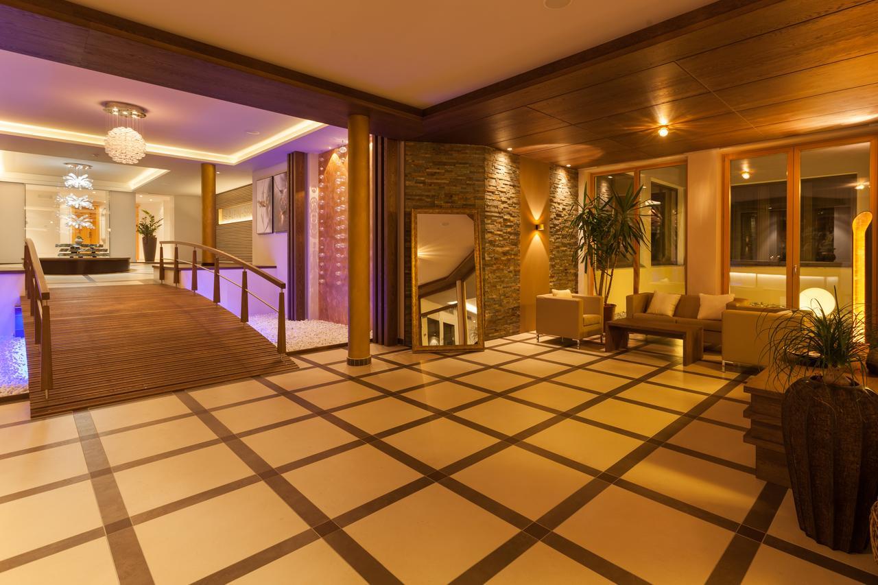 Hotel Kronblick Кьенес Экстерьер фото