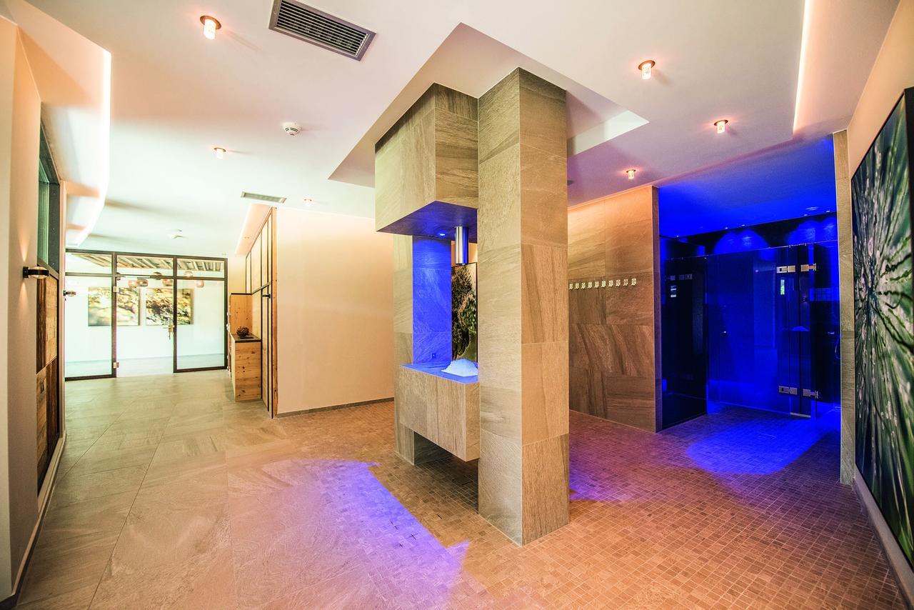 Hotel Kronblick Кьенес Экстерьер фото