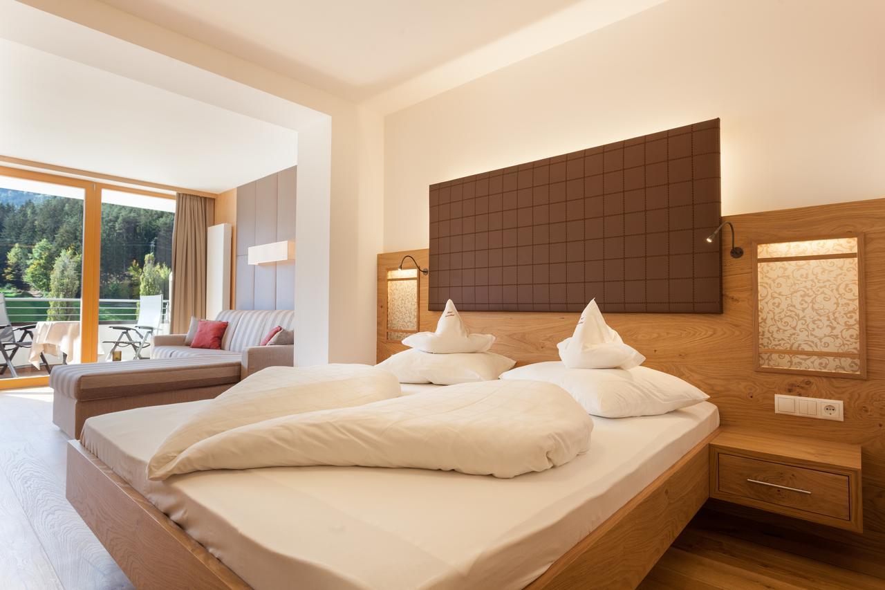Hotel Kronblick Кьенес Экстерьер фото